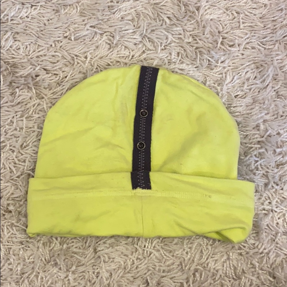 Lululemon hat
